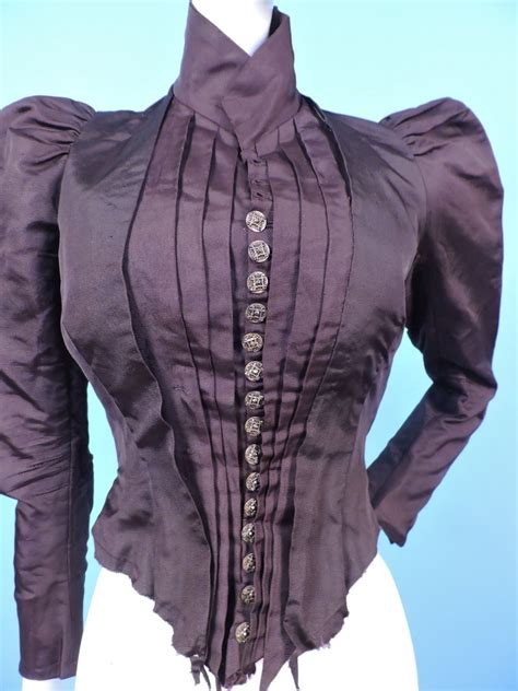 victorian sleeves|More.